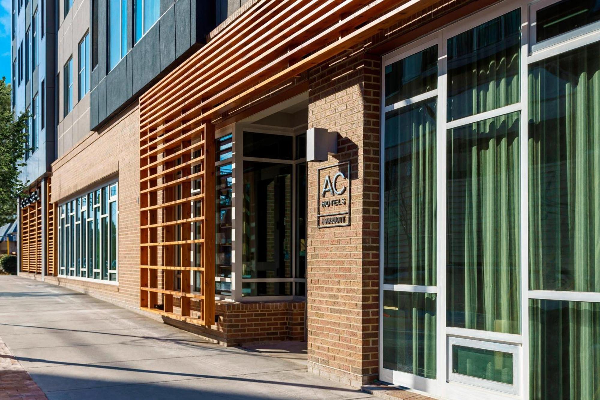 Ac Hotel By Marriott Chapel Hill Downtown Exterior photo